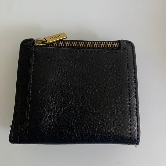 Fossil Unisex BiFold Leather Wallet - Picture 2 of 6